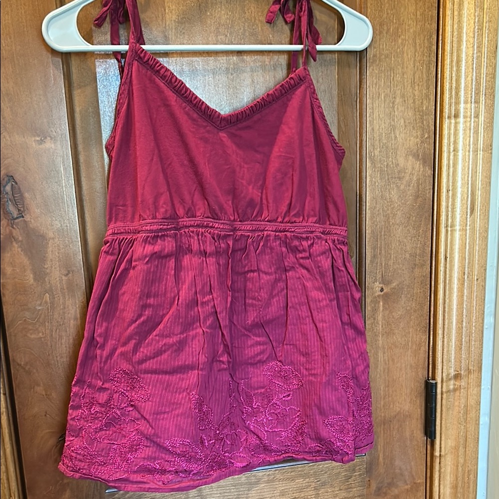 Cool and Stylish Motherhood Maternity top